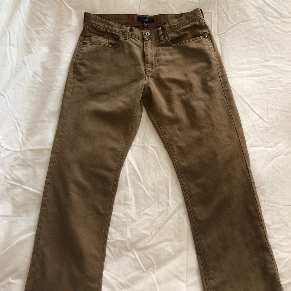 Banana Republic Straight Fit Chino 31x30